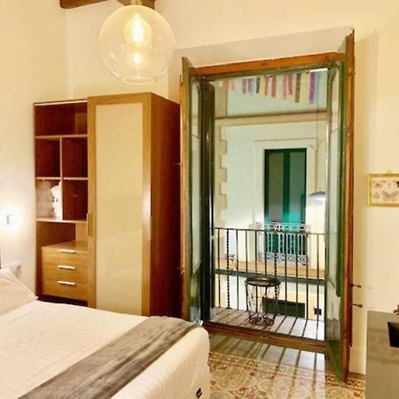 דירות סיטגס Cozy Studio With Balcony In The Best Place מראה חיצוני תמונה