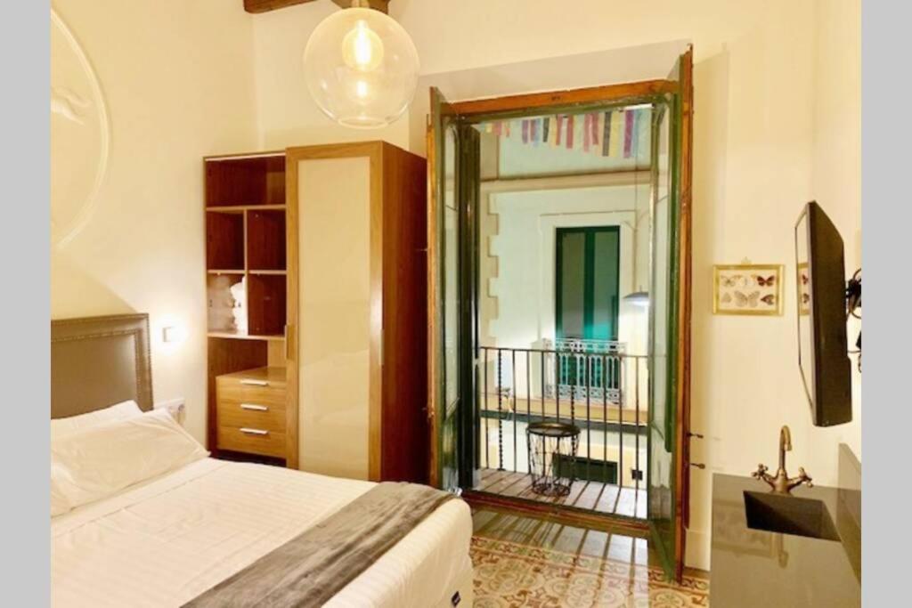 דירות סיטגס Cozy Studio With Balcony In The Best Place מראה חיצוני תמונה