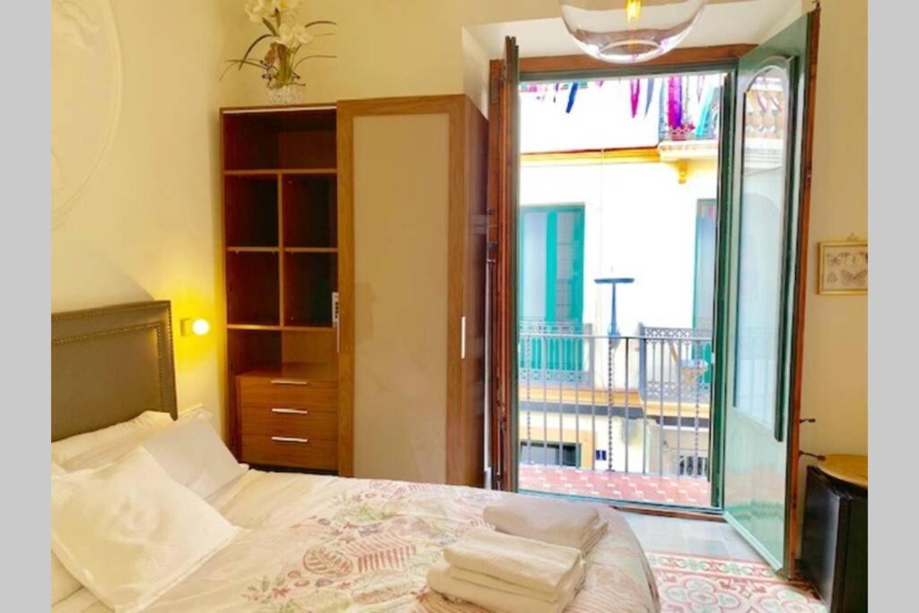 דירות סיטגס Cozy Studio With Balcony In The Best Place מראה חיצוני תמונה