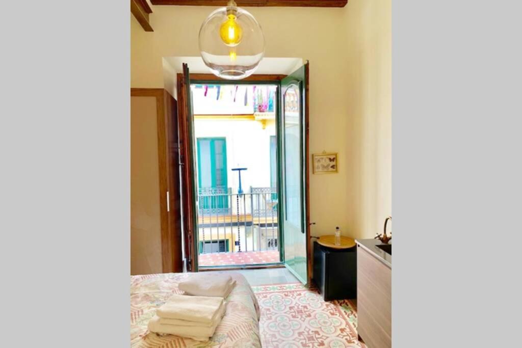 דירות סיטגס Cozy Studio With Balcony In The Best Place מראה חיצוני תמונה