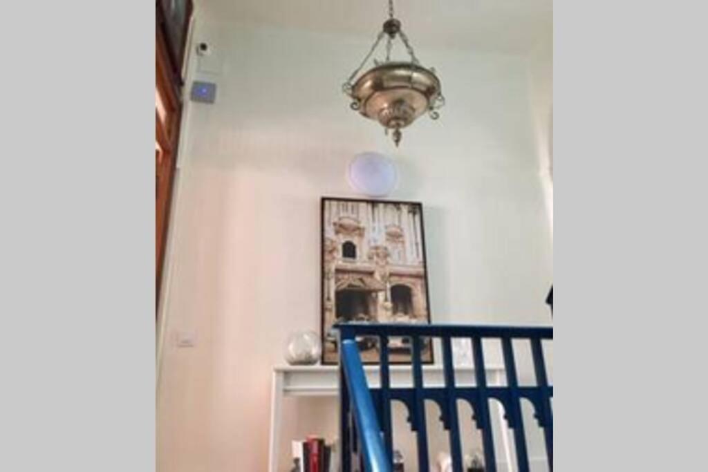דירות סיטגס Cozy Studio With Balcony In The Best Place מראה חיצוני תמונה