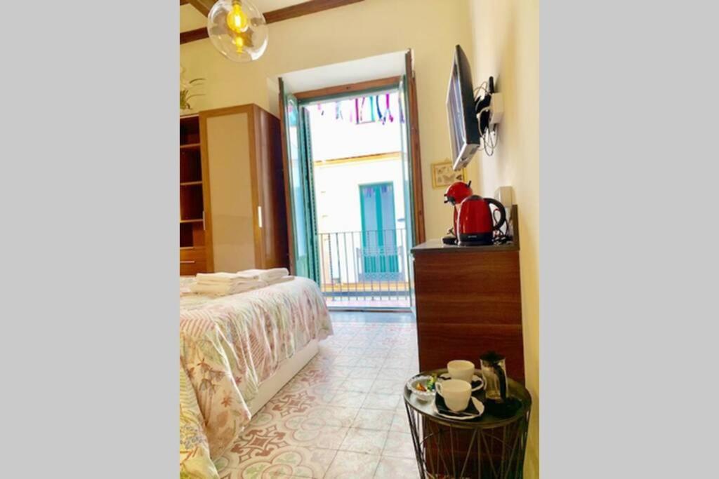 דירות סיטגס Cozy Studio With Balcony In The Best Place מראה חיצוני תמונה